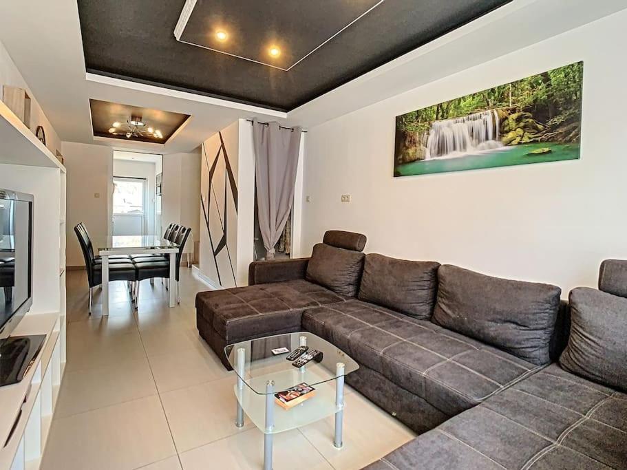 Vue Sur Meuse Avec Jacuzzi Et Sauna Exterieur. Yvoir Exterior foto